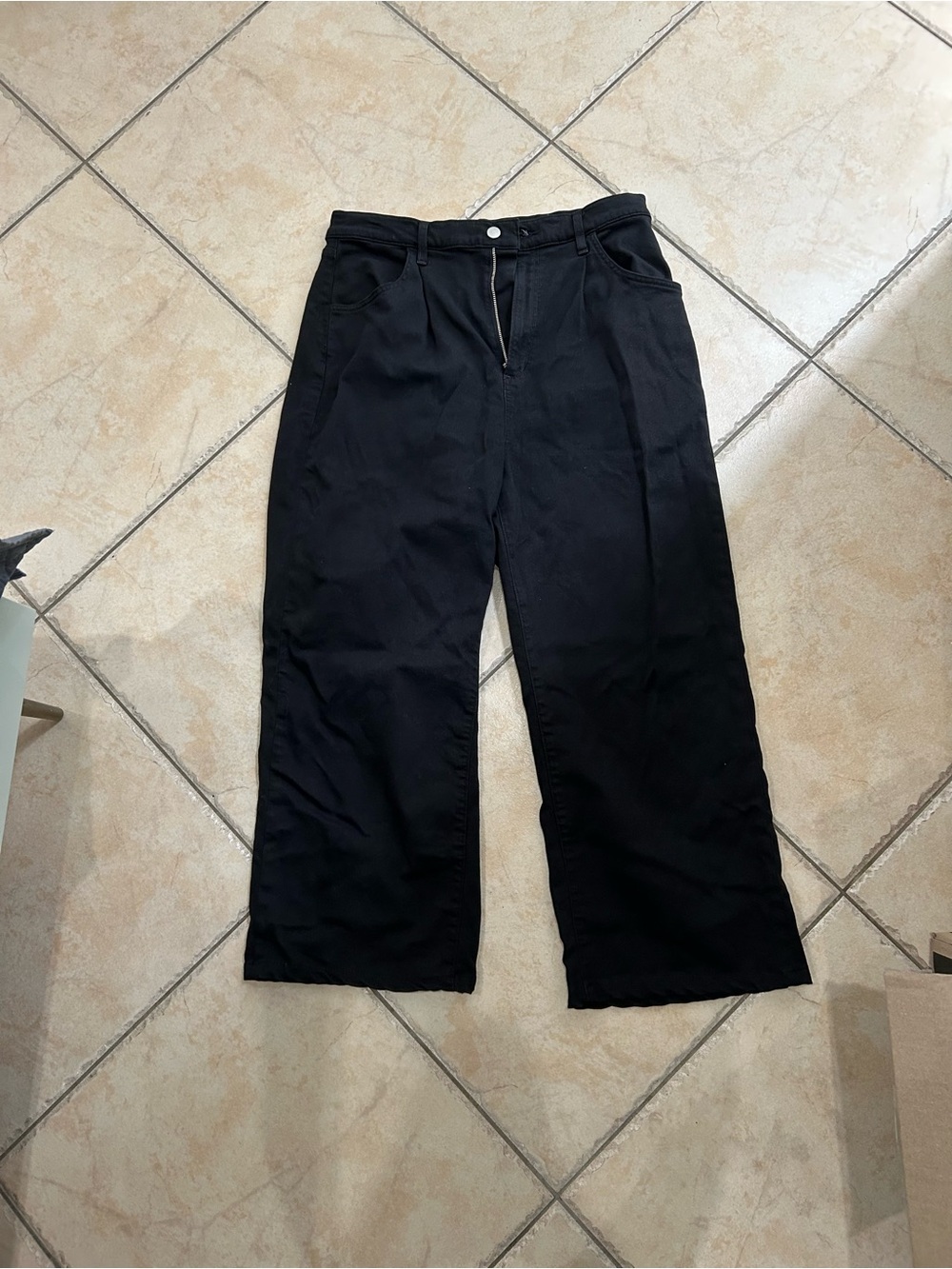 Joe's Jeans Black Straight-Leg Jeans size 31